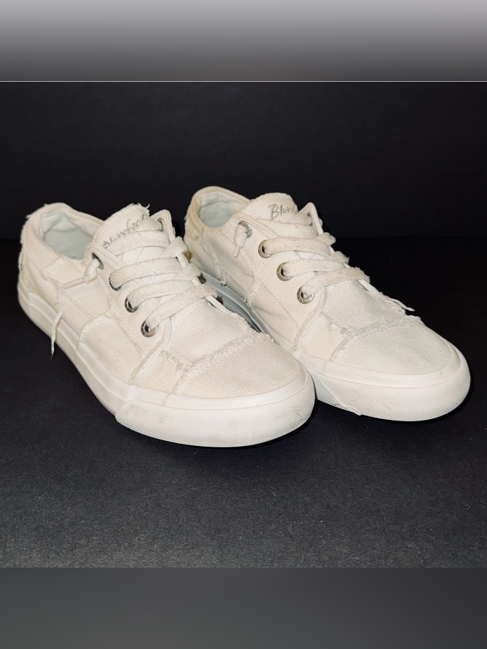 Blowfish Malibu “Maxine” White Canvas Frayed Distressed Sneakers, Sz 8.5 - Picture 3 of 13